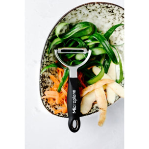 Eplucheur MICROPLANE Professional Y Straight Black