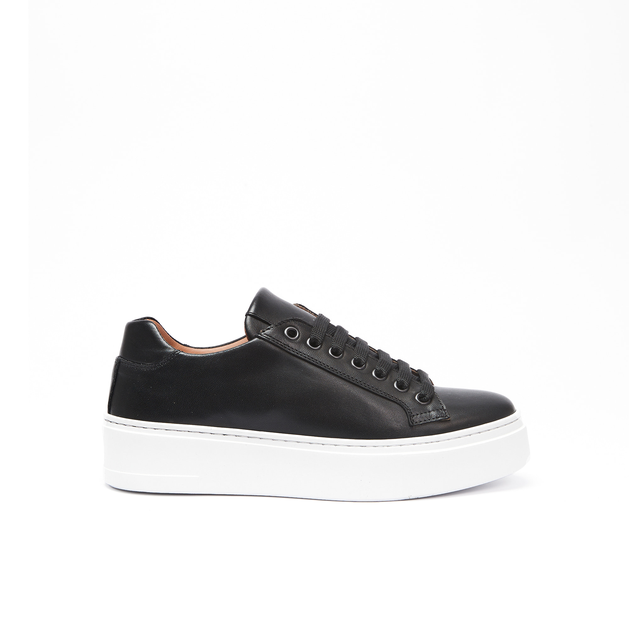 Classic Lace-up Sneaker British Passport Nero