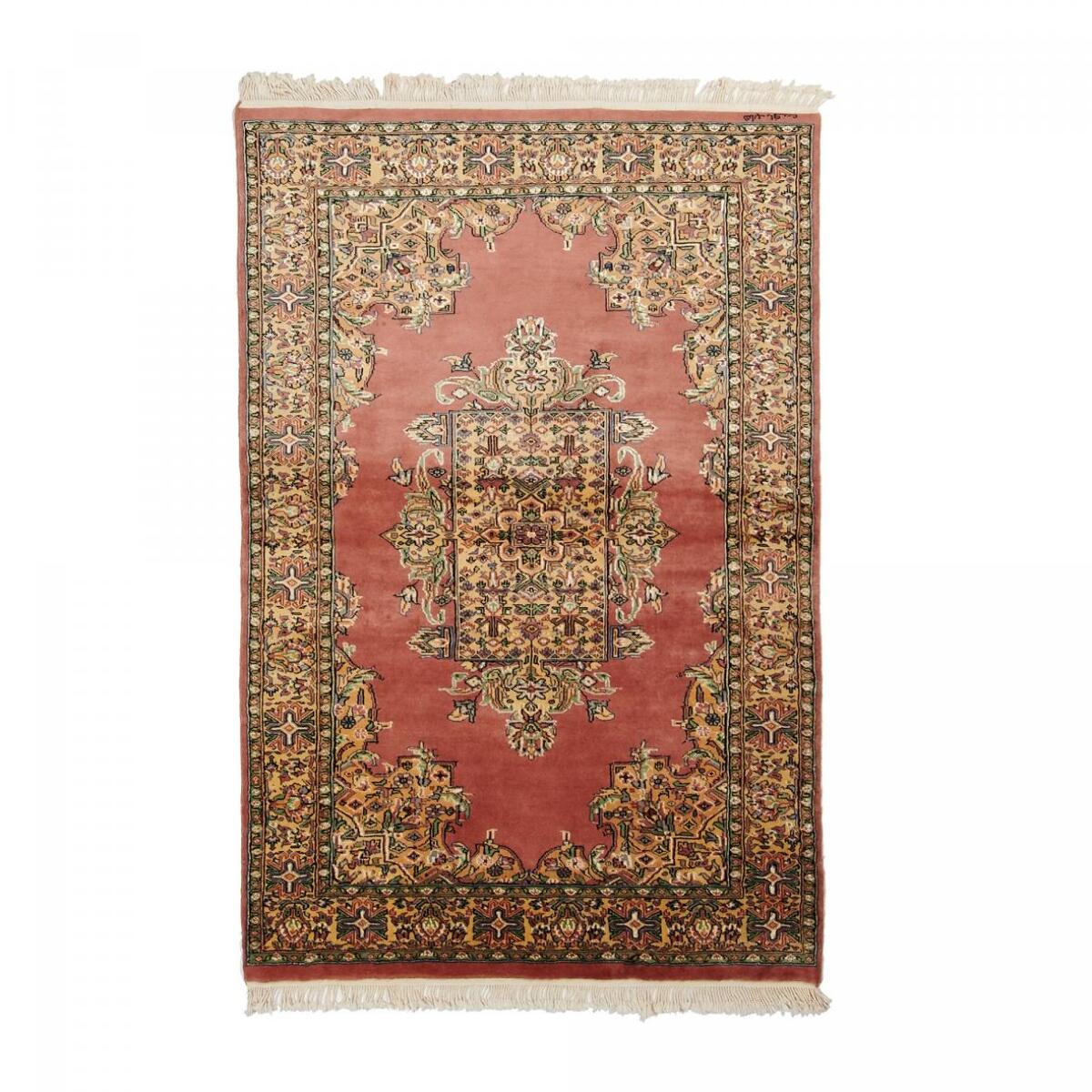 Authentique tapis d'orient entiérement noué à la main