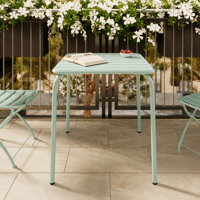 Table de jardin carrée en métal vert clair - Yumi