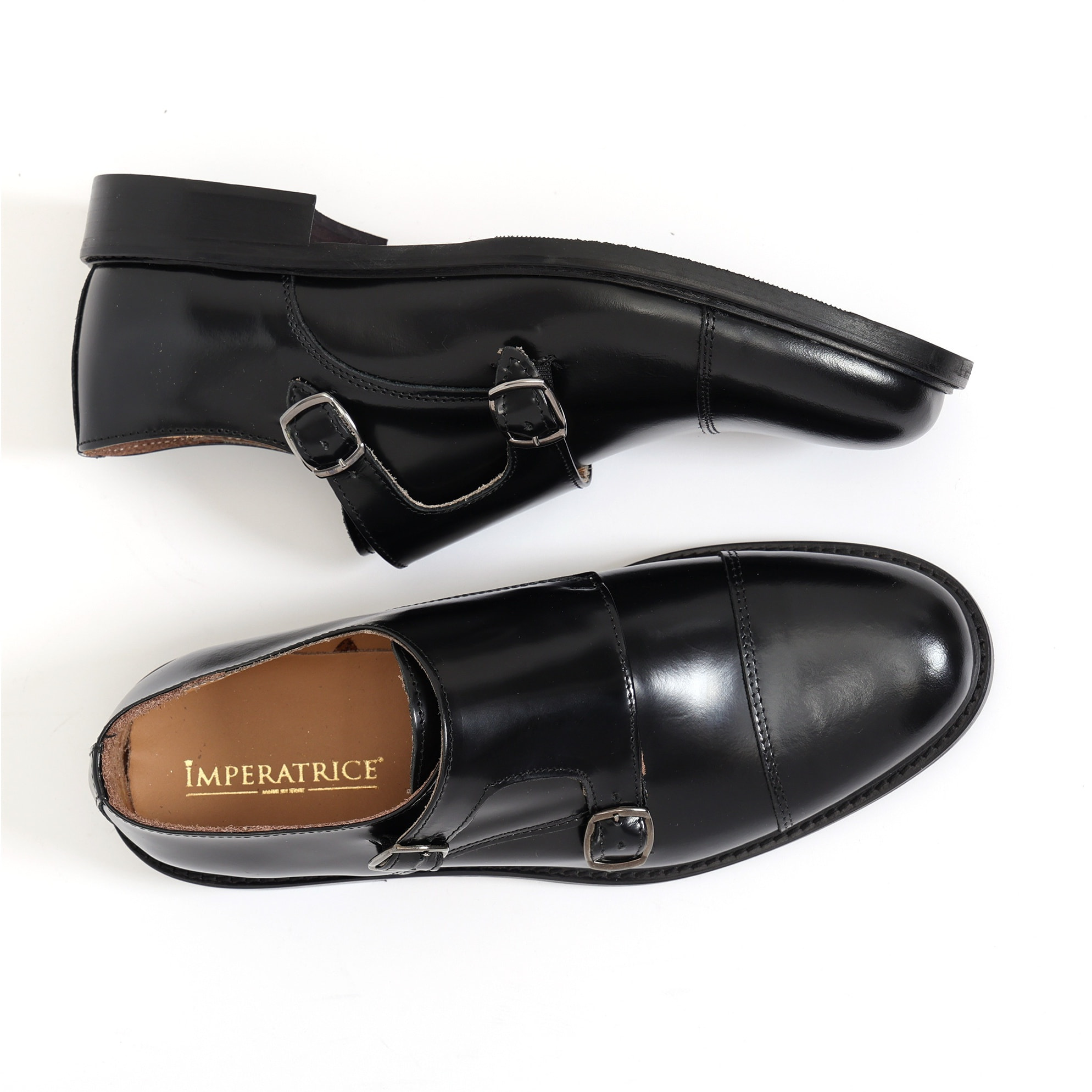 Mocassini doppia fibbia in pelle abrasivata con fondo in cuoio antiscivolo nero