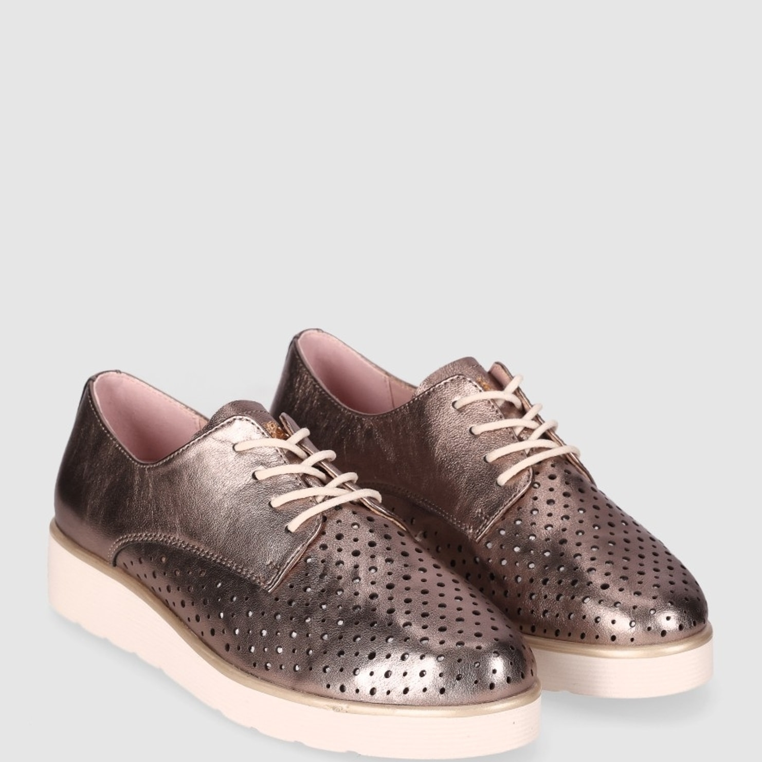 Zapatos de Piel - Platino - Tacón: 3 cm