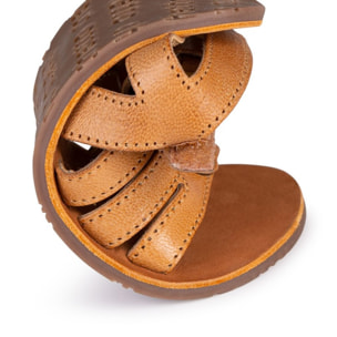 SANDALIA BAREFOOT CUERO - MARIQUITA EN RELIEVE Y ACABADO RÚSTICO