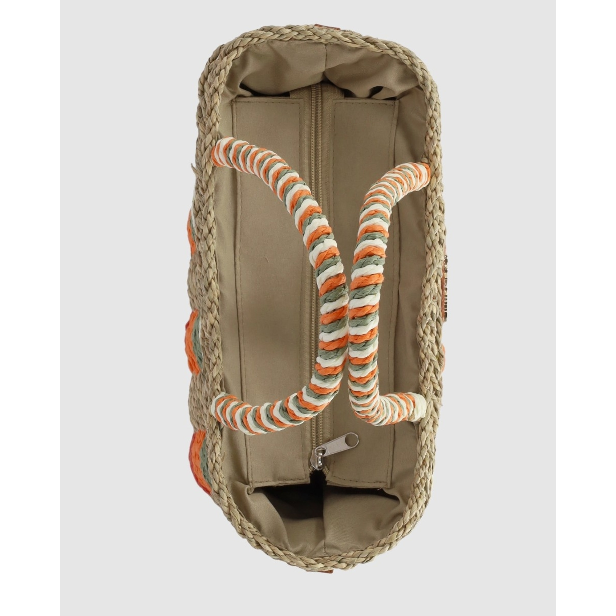 Bolso - Cuero - Medida: 28 cm x 23 cm x 14 cm