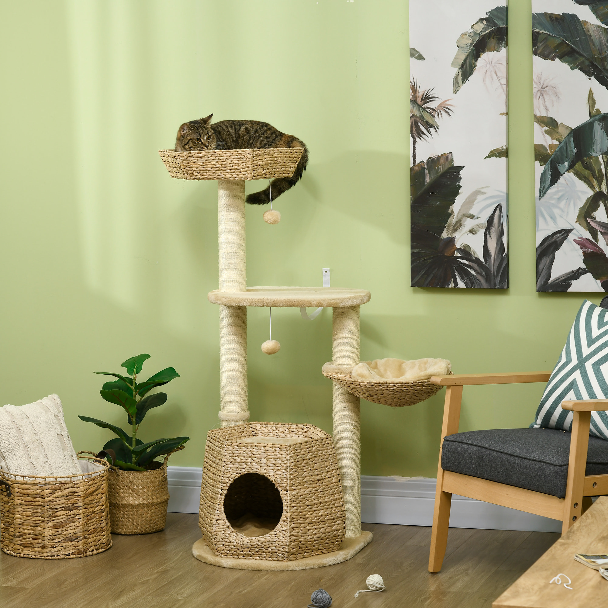 Arbre à chat style cosy chic griffoirs sisal naturel niche 2 paniers avec coussins plateforme 2 boules suspendues quenouille peluche courte crème beige