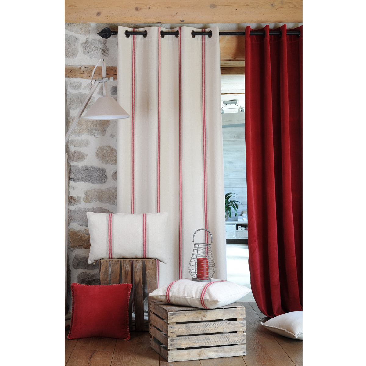 Rideau 100% Coton  - Effet tapissier d'antan - Rouge