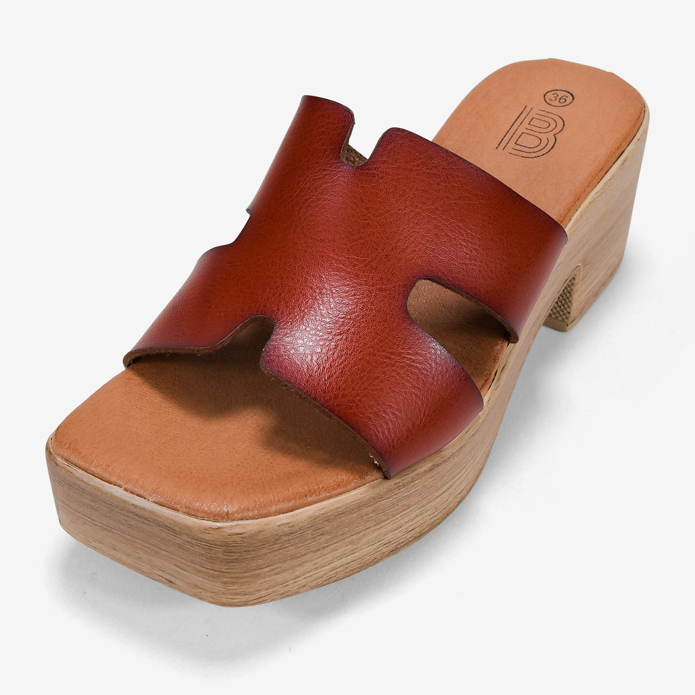 Sandalias abiertas marrones con tacón