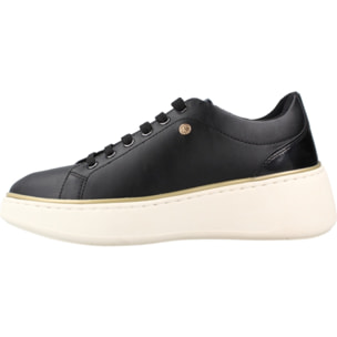 Sneakers de  Mujer de la marca GEOX  modelo D55YHA 05402 NEGRO