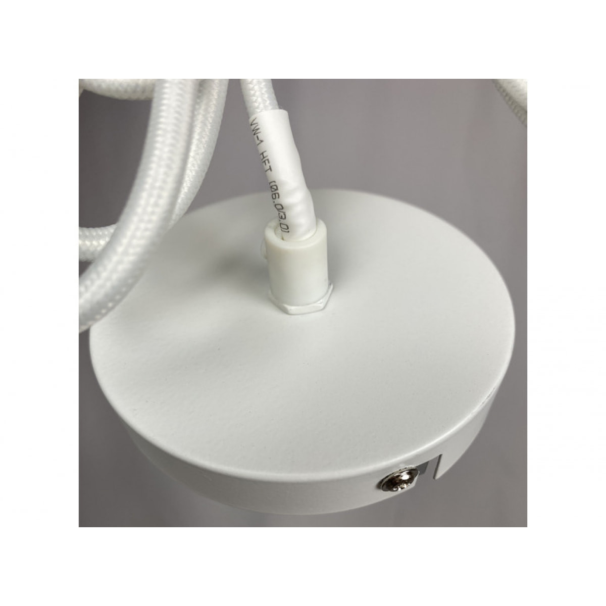 Suspension lumineuse en béton blanc - PRAO 225
