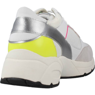 Sneakers de  Mujer de la marca GEOX  modelo D ALHOUR BLANCO