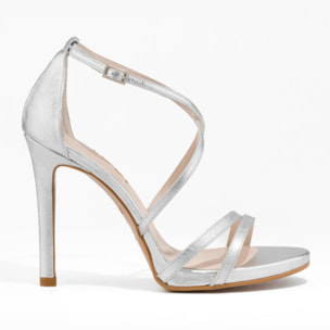 SANDALIAS PLATEADAS YURIKO-X