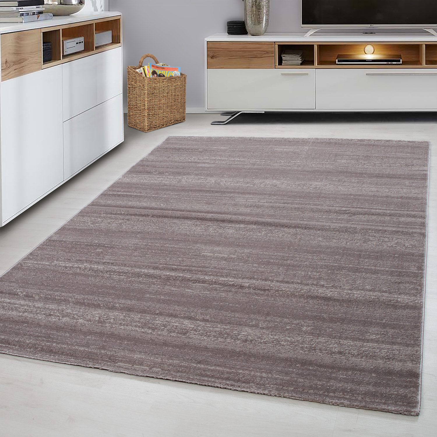 PLUS - Tapis uni à poils courts beige - PLU8000BEI