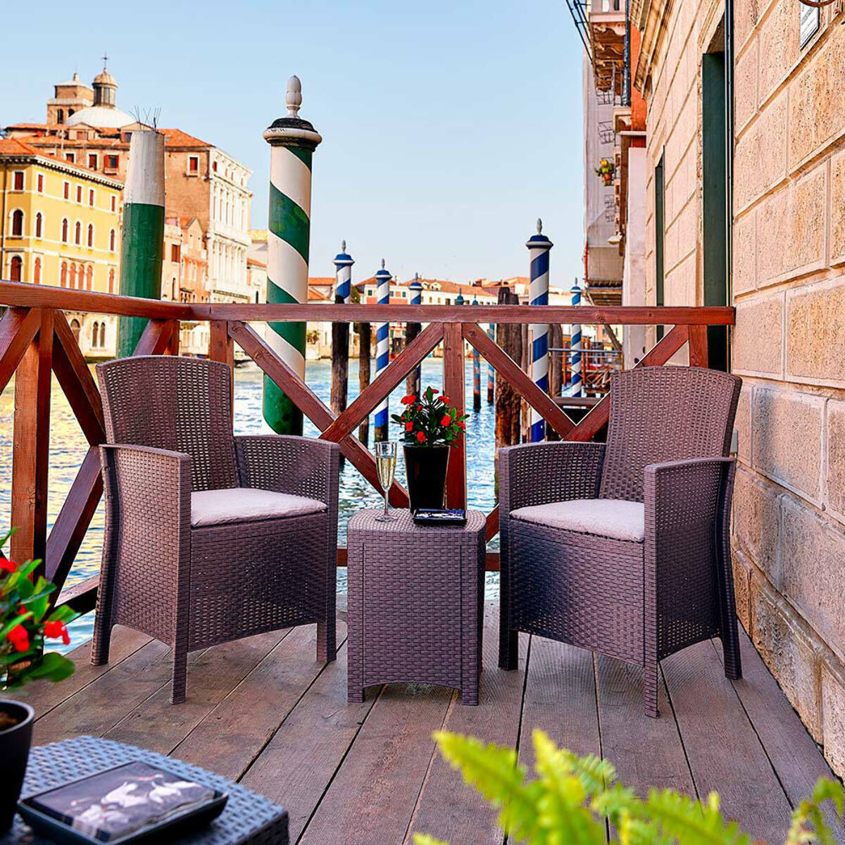 Set salotto da esterno Armin, Salottino outdoor, Set da balcone o giardino, Composizione soggiorno per esterni, Made in Italy, Marrone