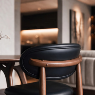 Lot de 2 chaises en cuir synthétique noir et bois d'hévéa foncé - Yuna