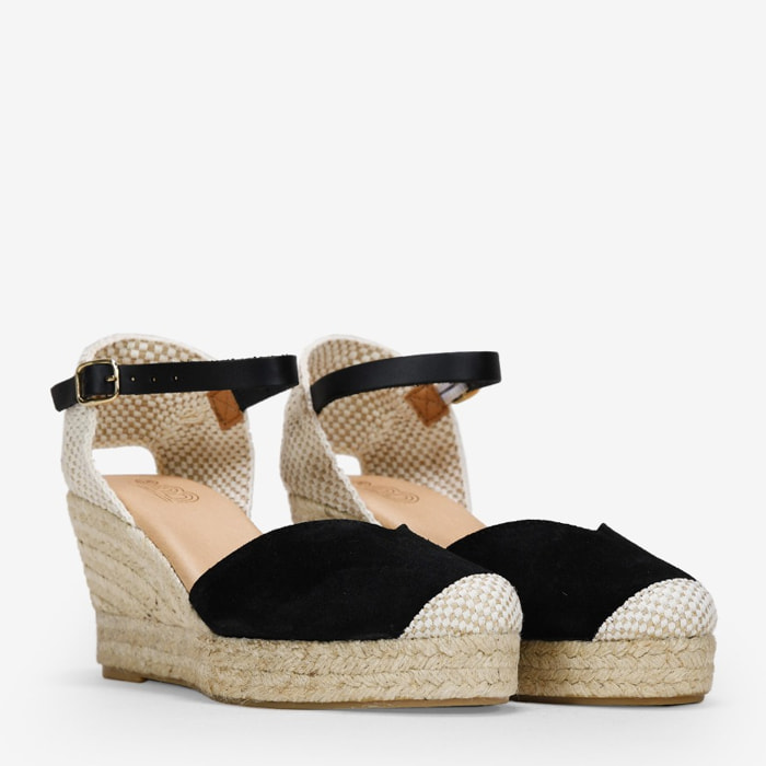 Alpargatas de piel negras con cuña de esparto
