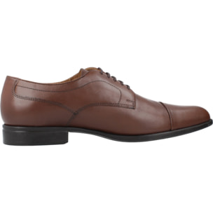 Zapatos de Vestir Hombre de la marca GEOX  modelo U IACOPO MARRON
