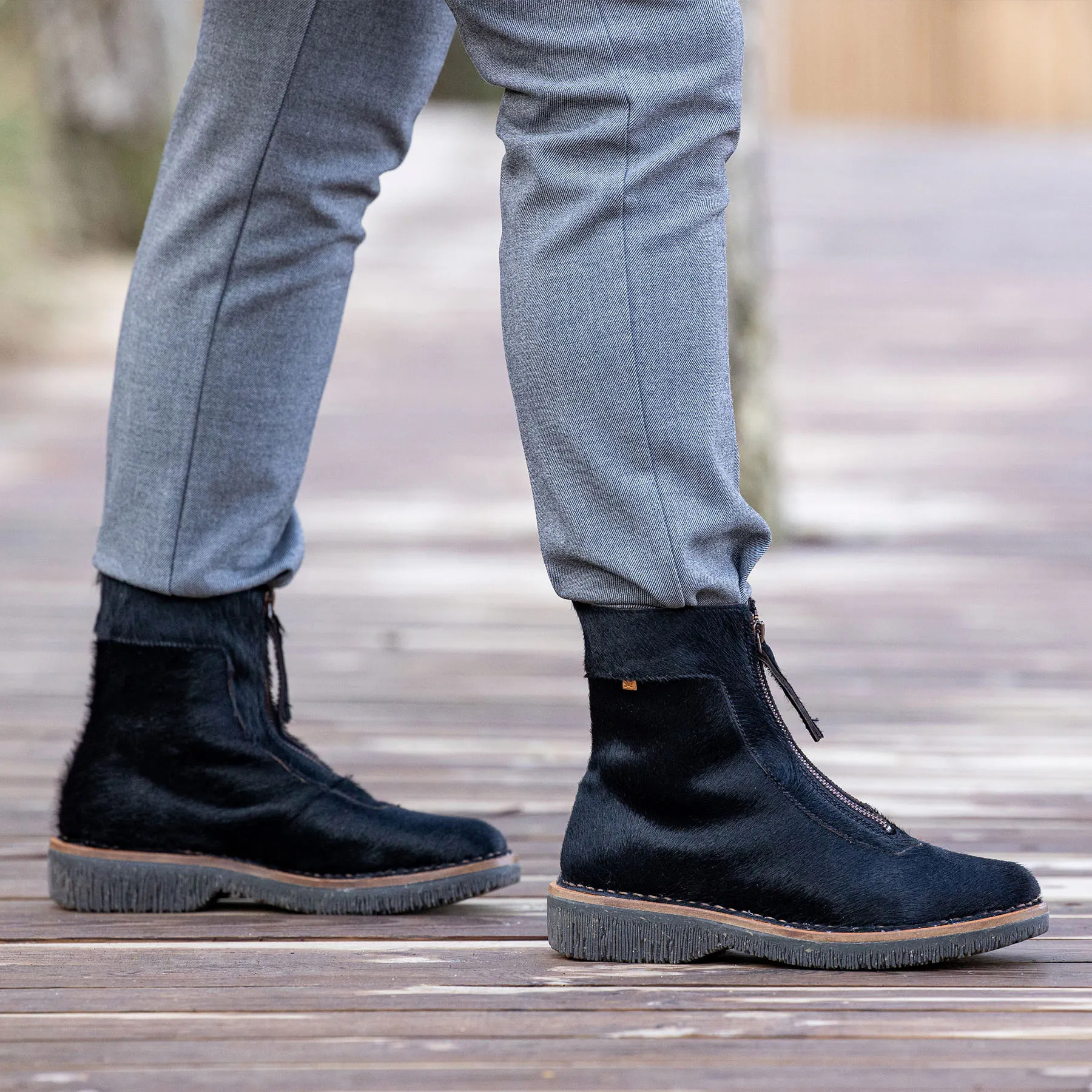 Botines N5581P POTRO BLACK/VOLCANO color Black