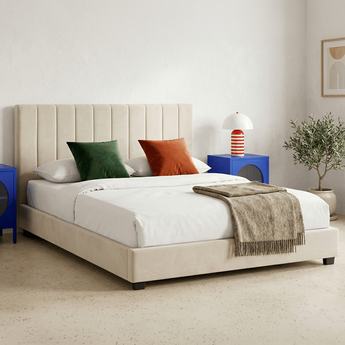 Lit avec tête de lit en velours - WILLIAM