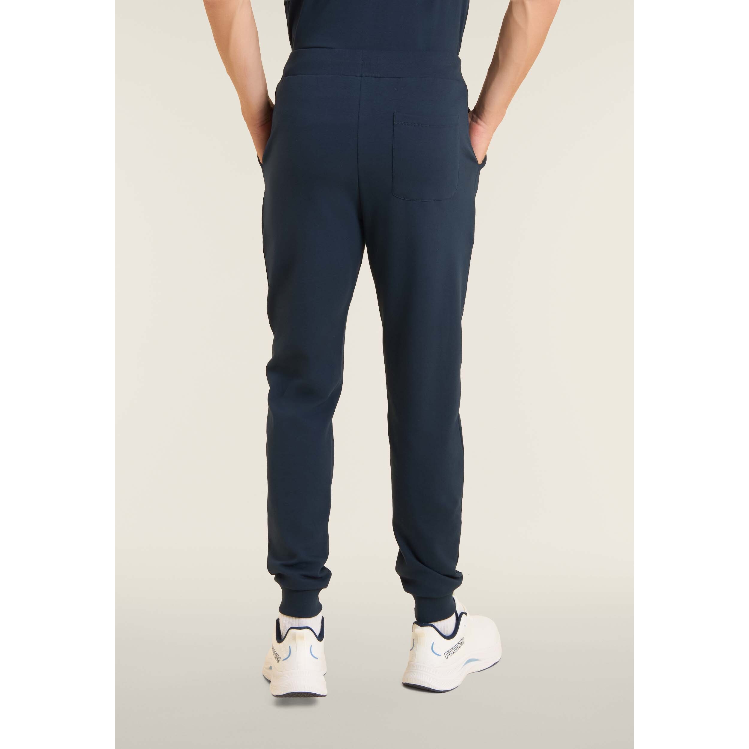 Pantaloni slim in interlock con maxi logo in rilievo