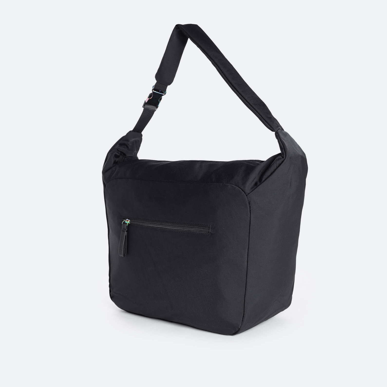 GLOSS HOBO BLACK