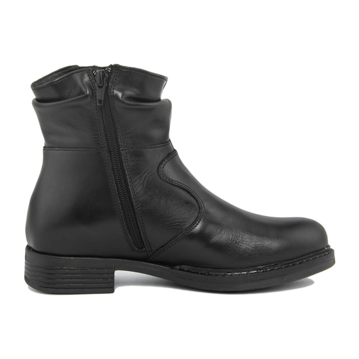 Stivaletto Fashion Attitude in pelle color Nero