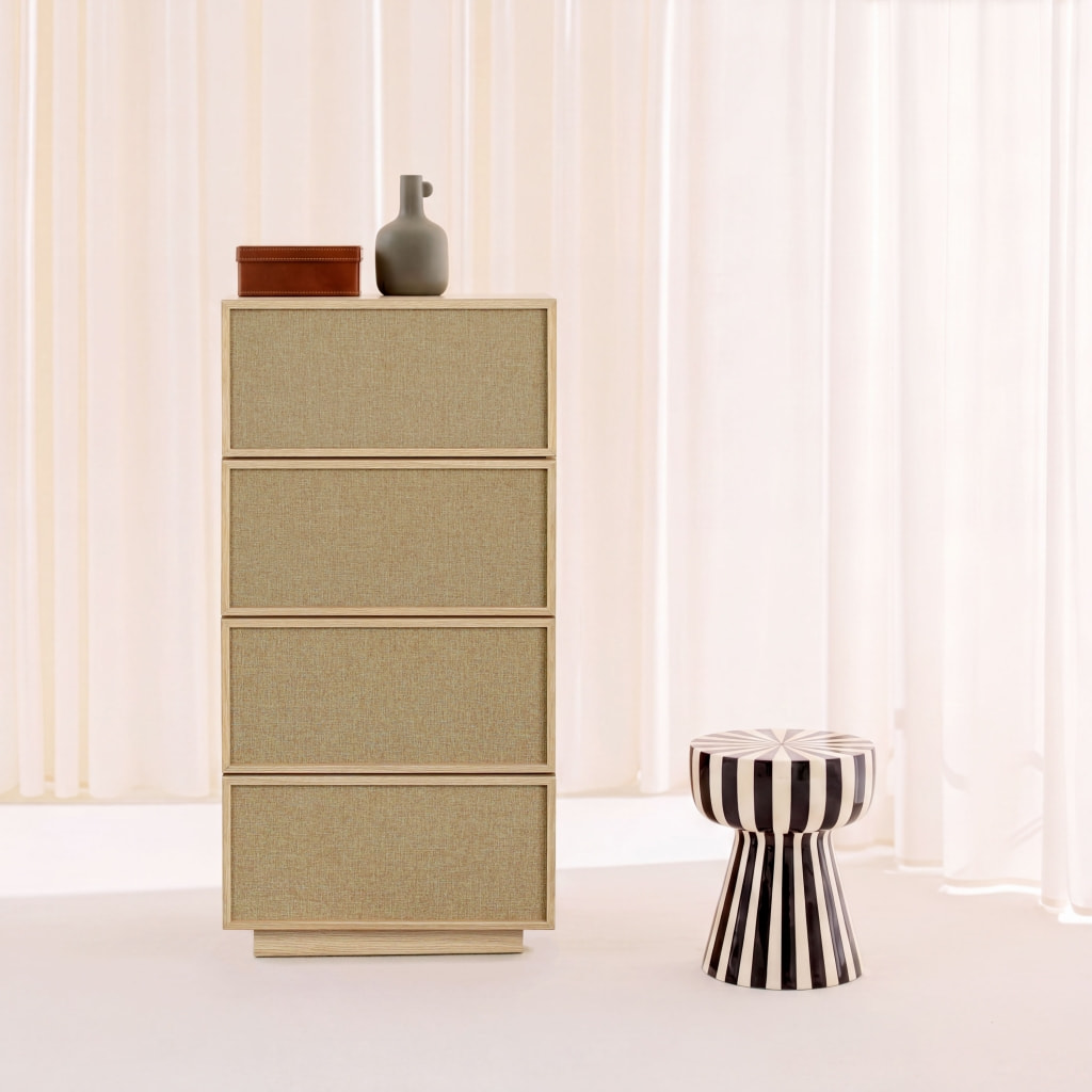 Chiffonnier décor bois et tissu 4 tiroirs KUBA