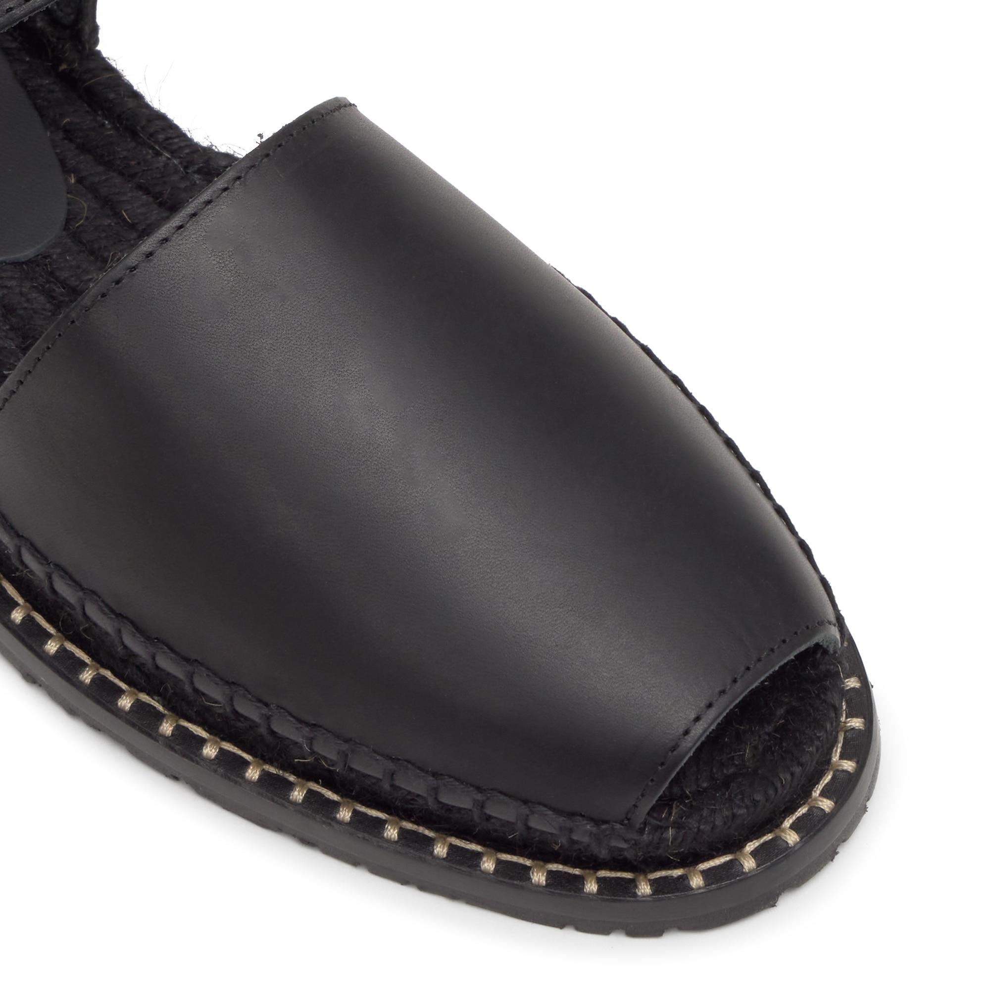 Alpargata Fer estilo menorquina plana en napa con hebilla