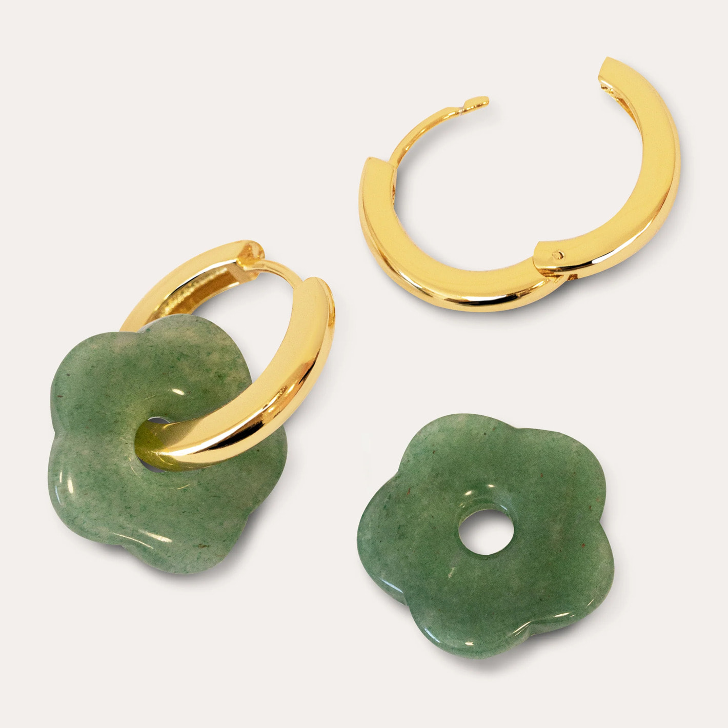 Pendientes Flor Jade Baño Oro