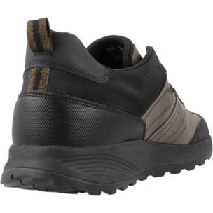 Sneakers de  Hombre de la marca GEOX  modelo U TERRESTRE MARRON