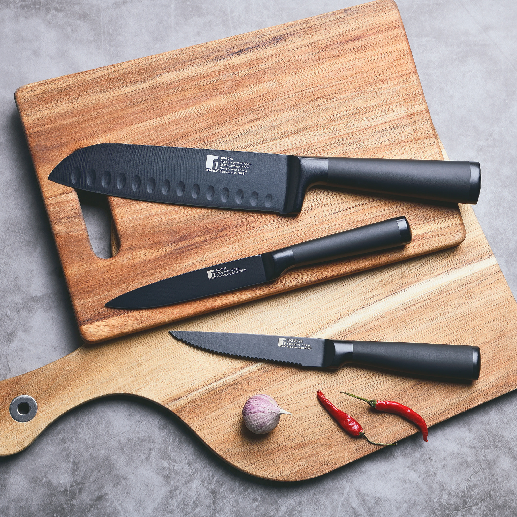 CUCHILLO MULTIUSOS 12.5CM  BLACK BLADE Bergner