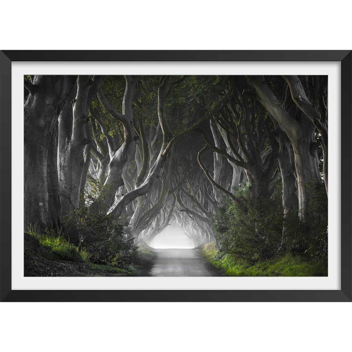 Affiche paysage route de l'irréel Affiche + cadre en bois - Noir