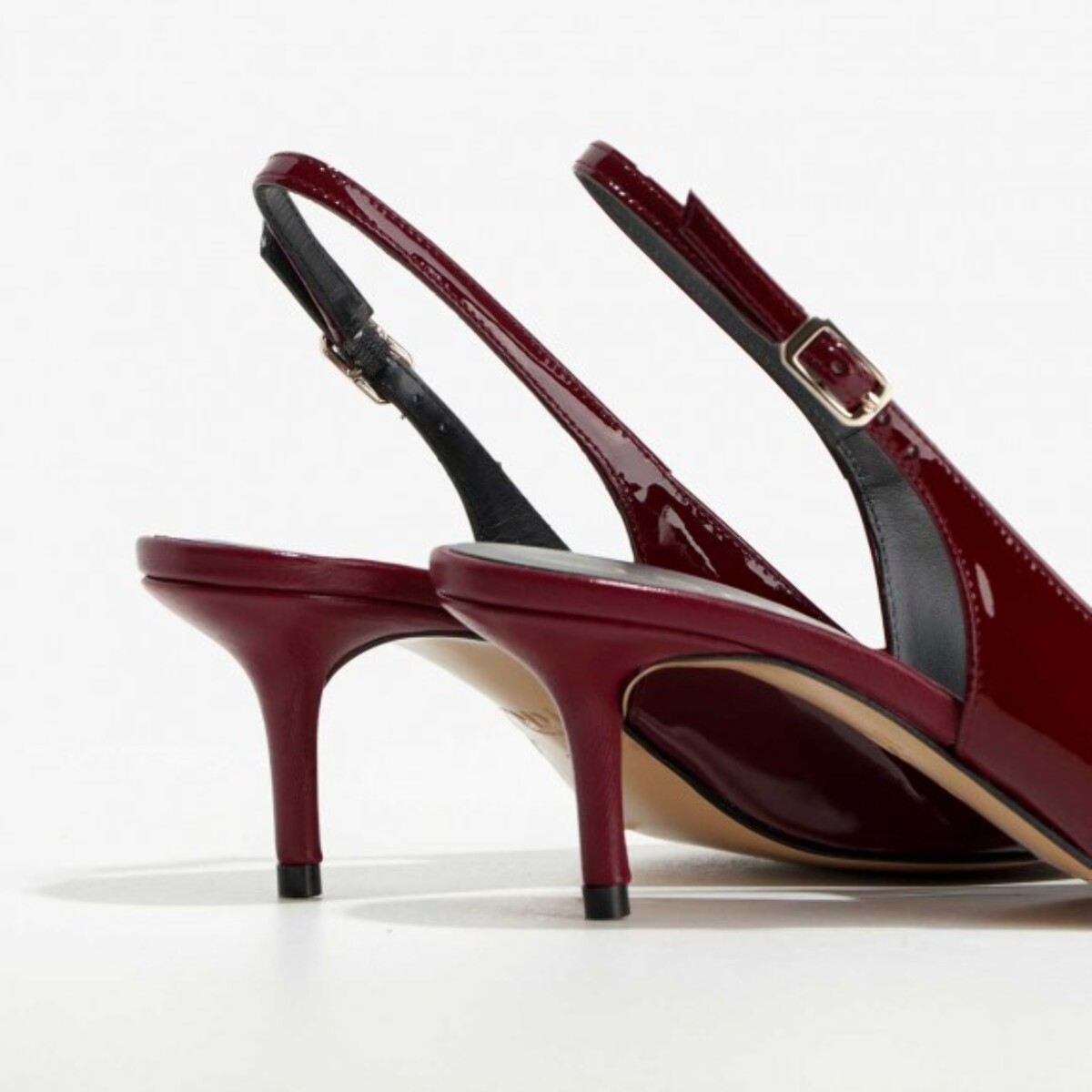 ZAPATOS DE SALÓN BURDEOS CLIFER