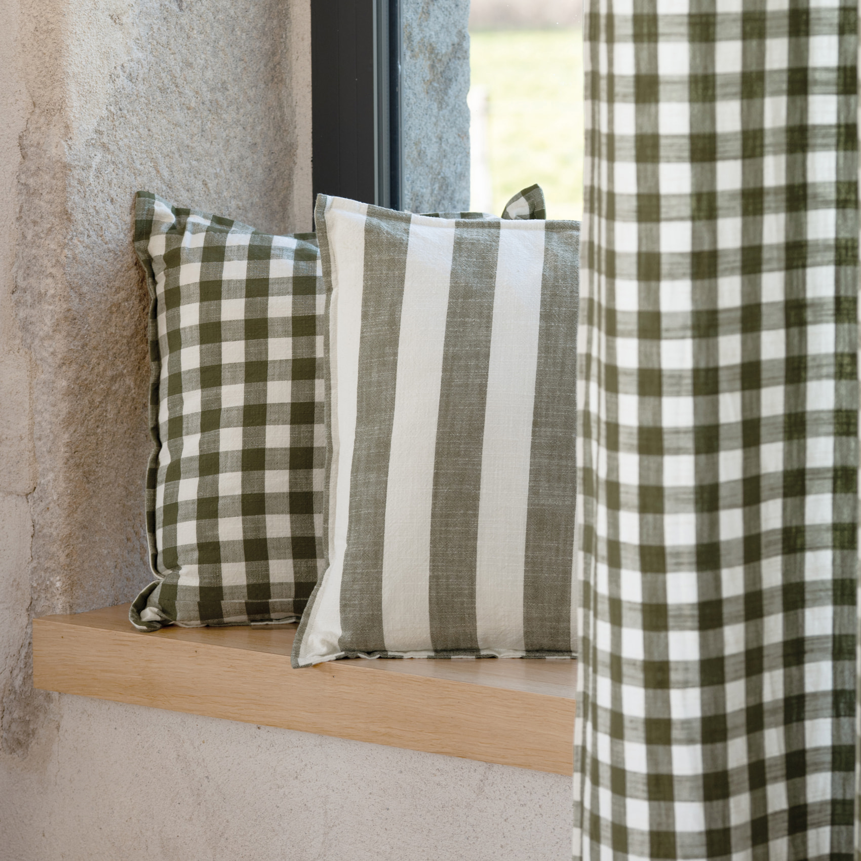 Housse de coussin 100% coton rayures et vichy LOURMARIN - Kaki