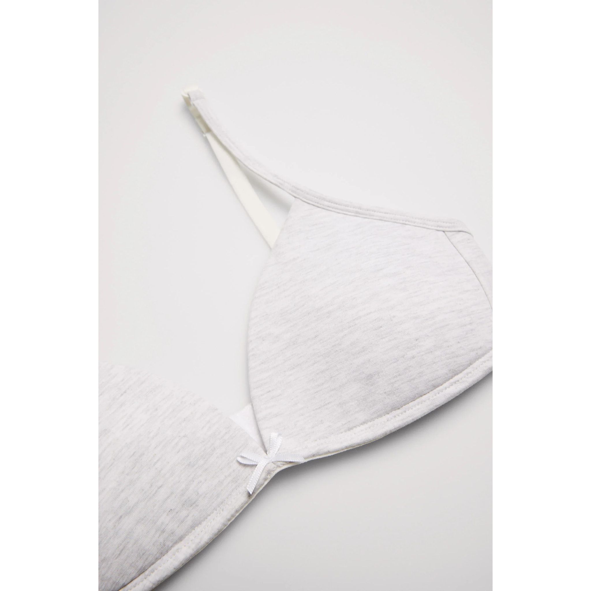 Reggiseno classico coppa A in grigio