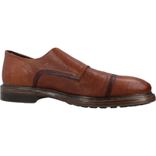 Zapatos de Vestir Hombre de la marca GEOX  modelo U26F7E 000TU MARRON