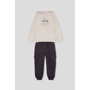 Conjunto niño sudadera con capucha crudo y marino de felpa y pantalón, bolsillos cargo y puños elásticos | Color: Crudo | Street Monkey