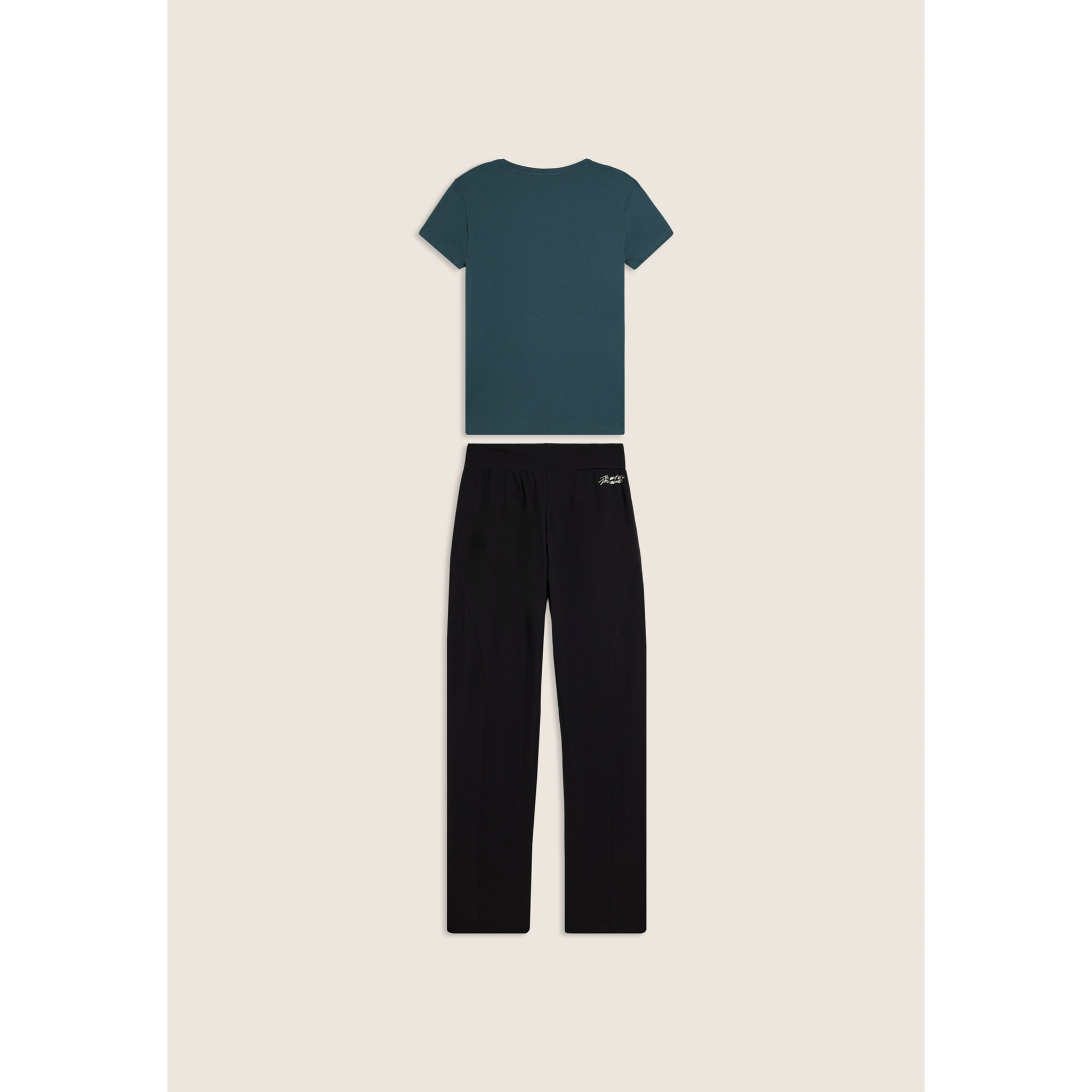 Completo T-shirt Comfort e Pantalone Gamba Dritta