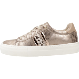 Sneakers de  Mujer de la marca GEOX  modelo D CLAUDIN ORO