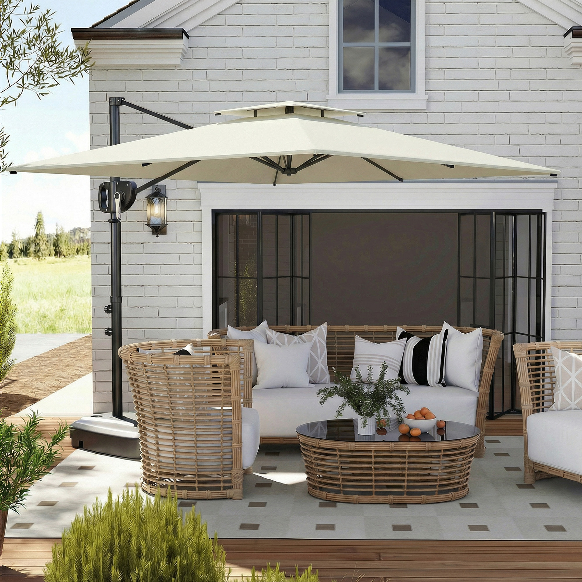 Parasol déporté carré 2,5 x 2,5 m avec base de lestage - inclinaison réglable - métal époxy tissu crème