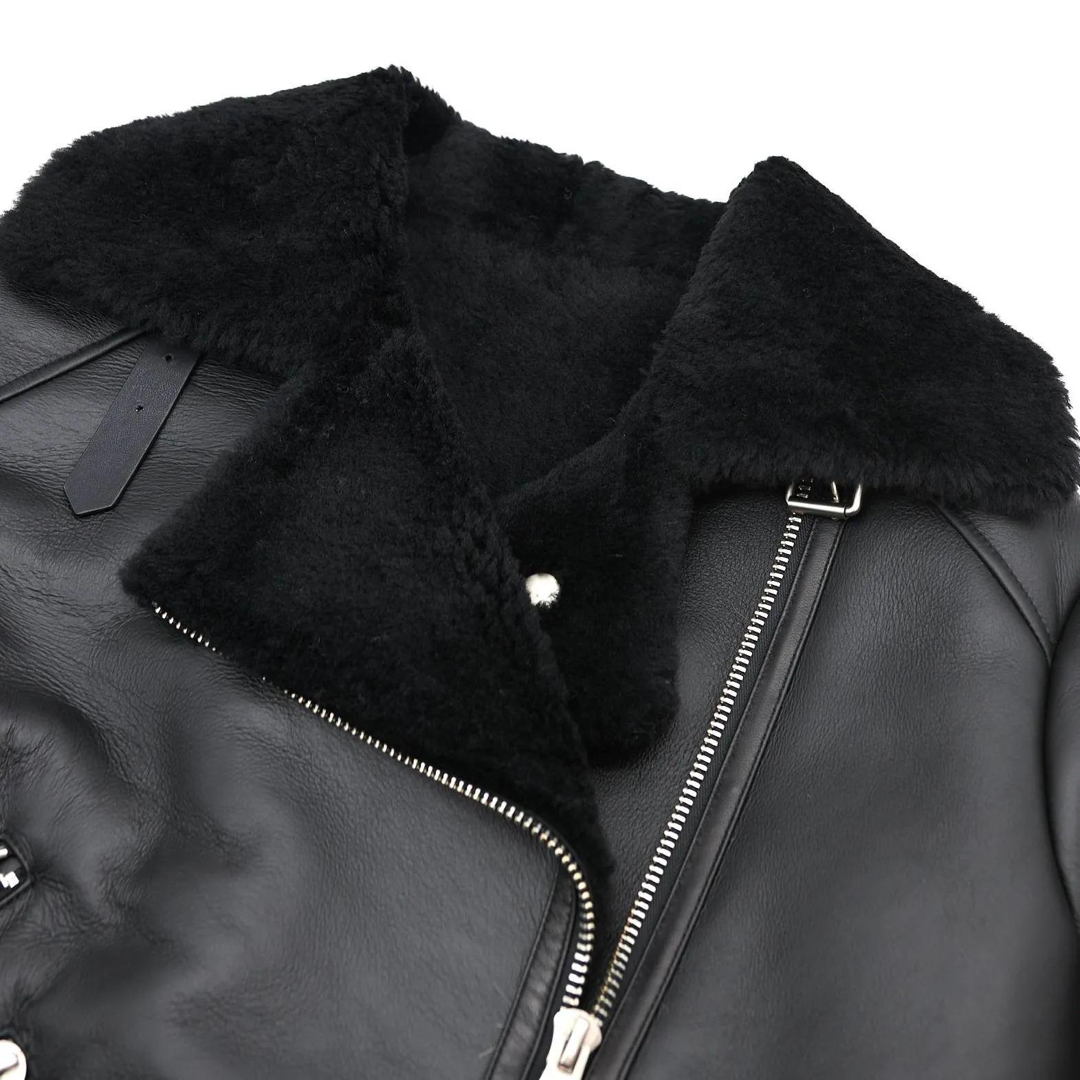 Chiodo in Montone Shearling nero versione oversize