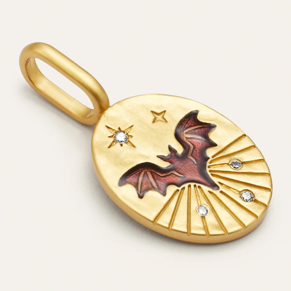 Charm Mystic Murciélago Baño Oro