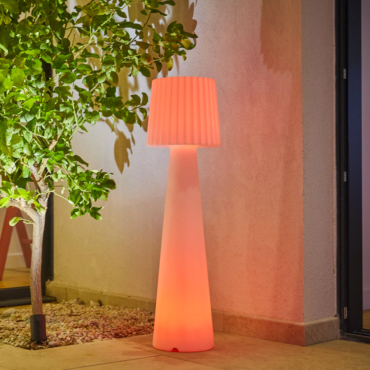 Lampadaire solaire LADY RGB H110CM