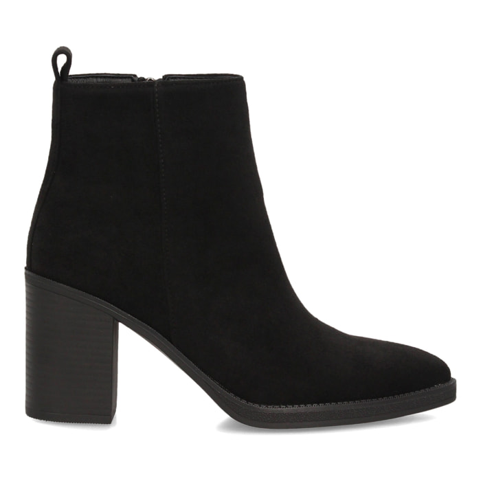 Botines efecto ante con tacón ancho para mujer.