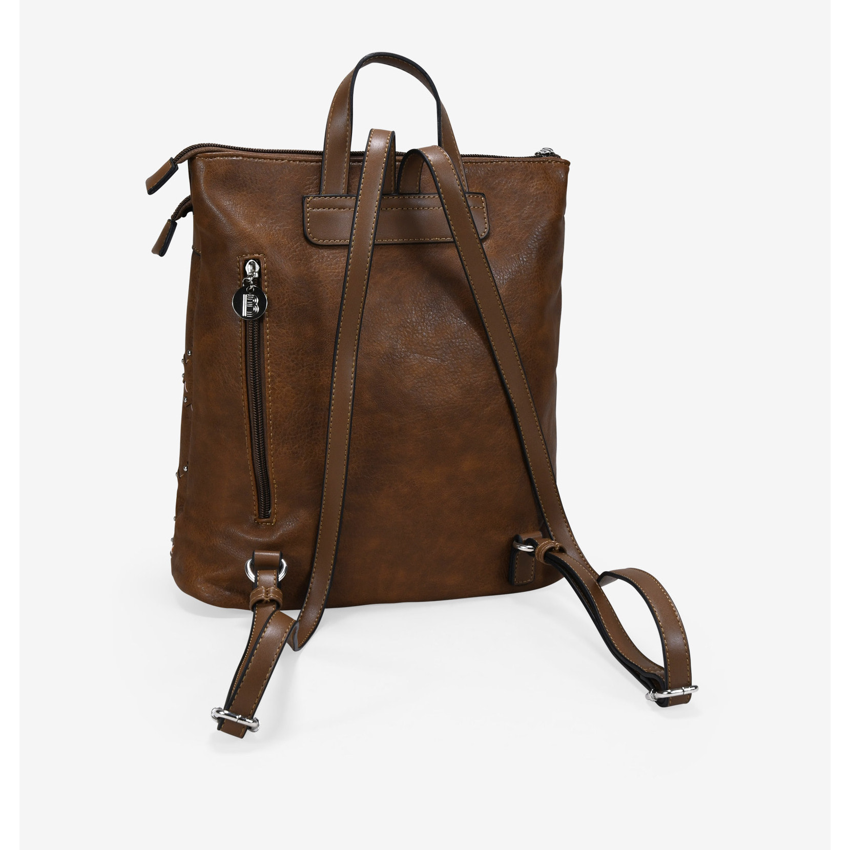 Mochila marrón con doble cremallera y tachas