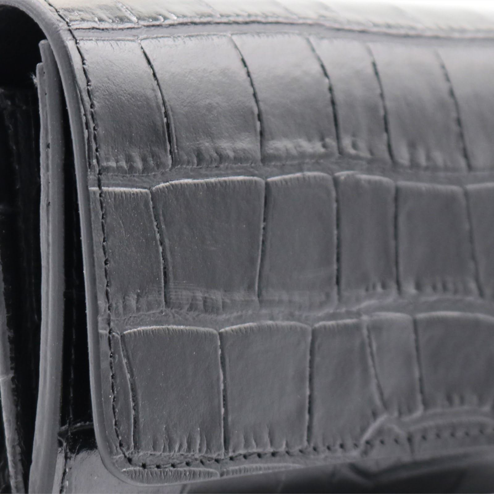 Cartera Cheval Firenze Cosmo Mini Croc Negro