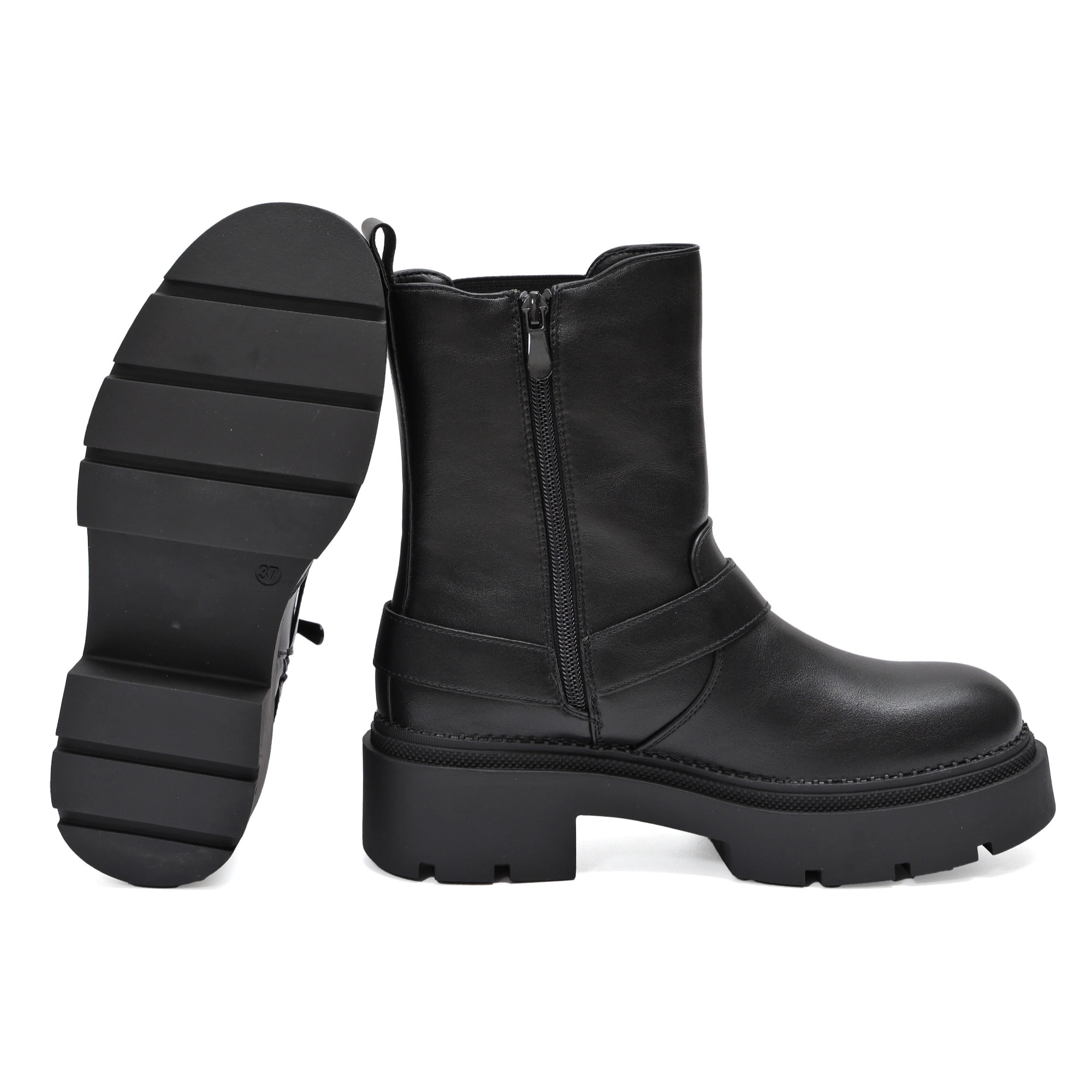 Stivaletto in simil pelle con fascia elastica e cinturini