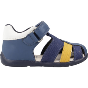 Sandalias Niño de la marca GEOX  modelo B ELTHAN B. C Blue