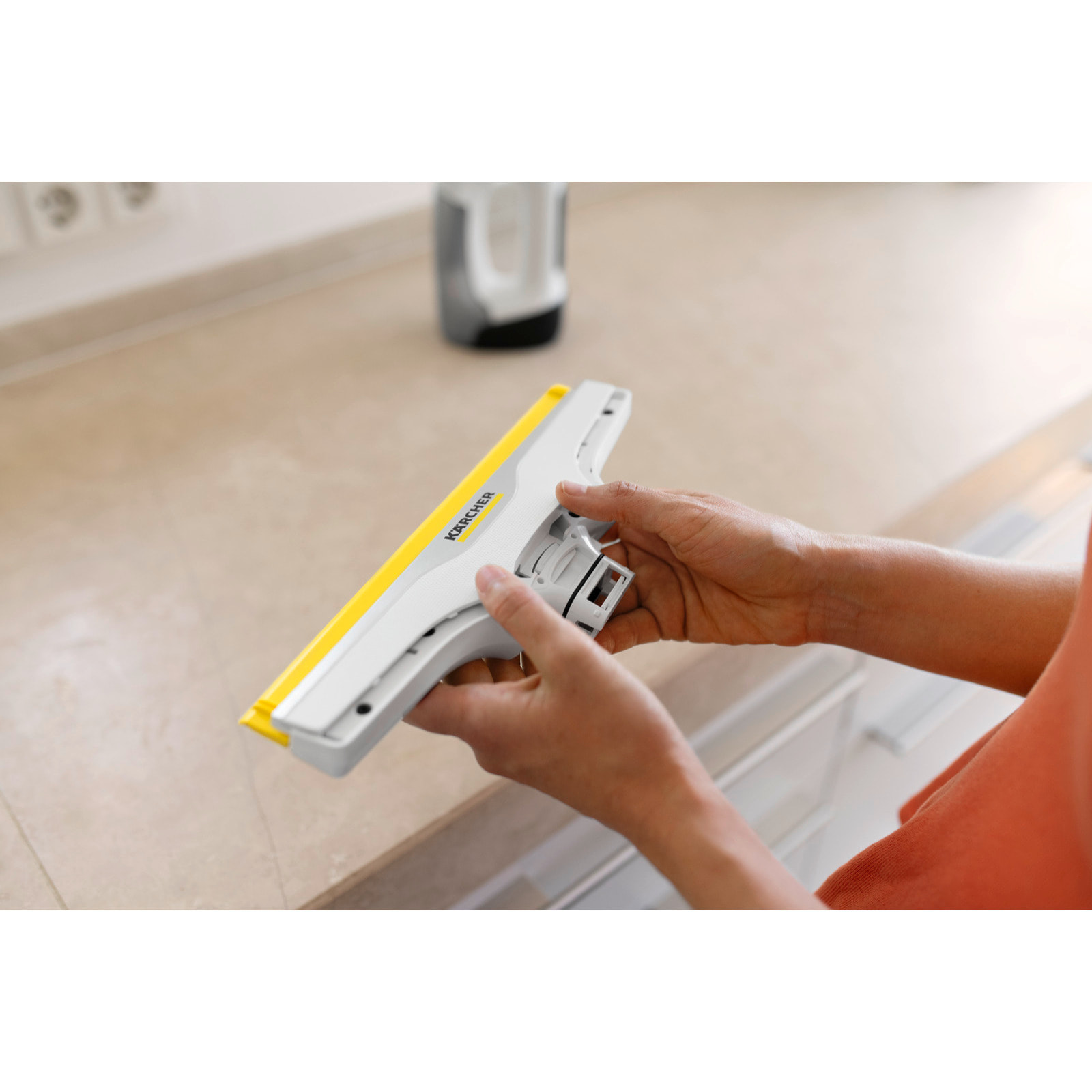 Nettoyeur de vitres KARCHER WV 5 Ultra Care - Chargeur USB-C
