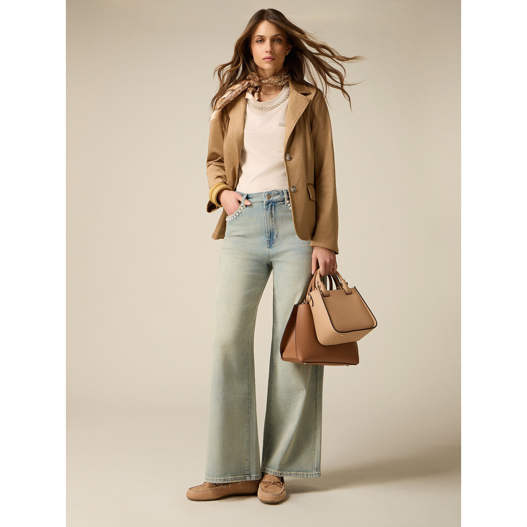 Oltre - Jeans wide leg con applicazioni gioiello - Azzurro