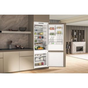 Réfrigérateur combiné encastrable WHIRLPOOL WHSP70T121 Supreme Silence 70cm